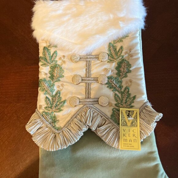 Elegant Vickerman Victorian-Style Christmas Stocking‎  Embroidered Gold & Green - Picture 4 of 8